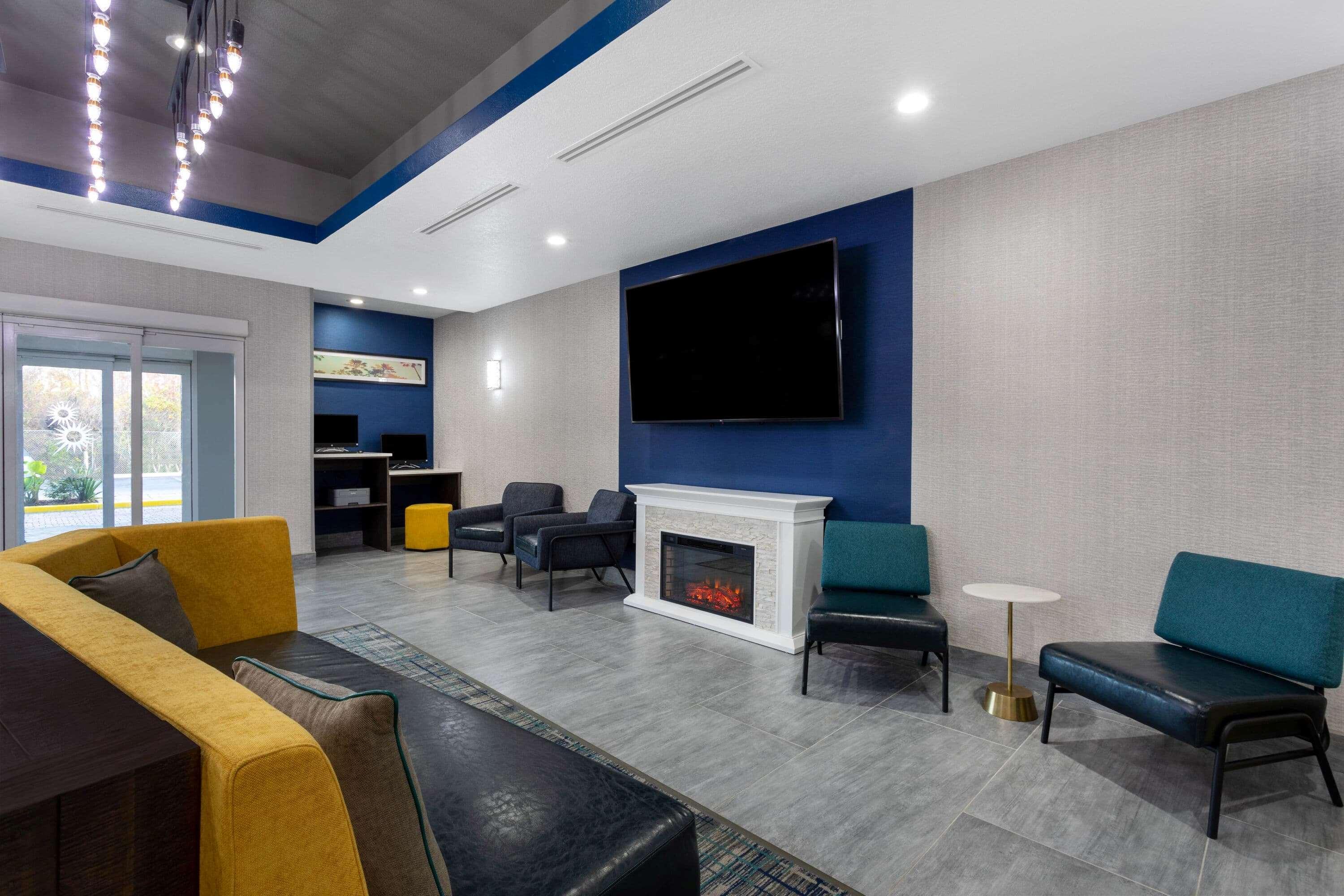 La Quinta By Wyndham Tampa Carrollwood Village