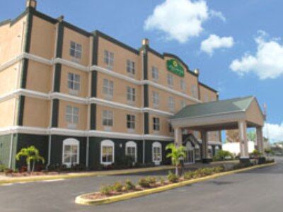 Hotel La Quinta By Wyndham Tampa 3*