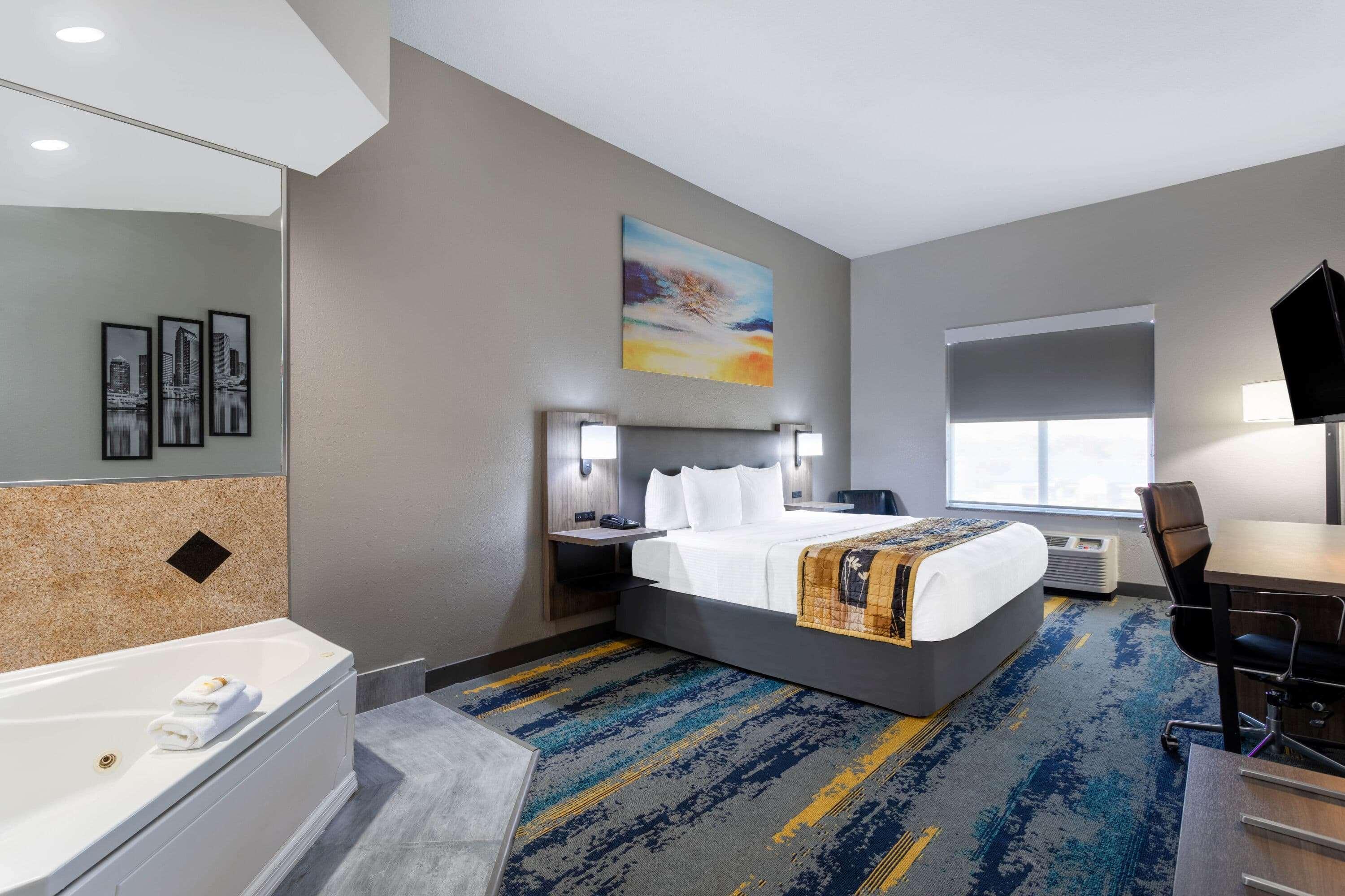 Hotel La Quinta By Wyndham Tampa