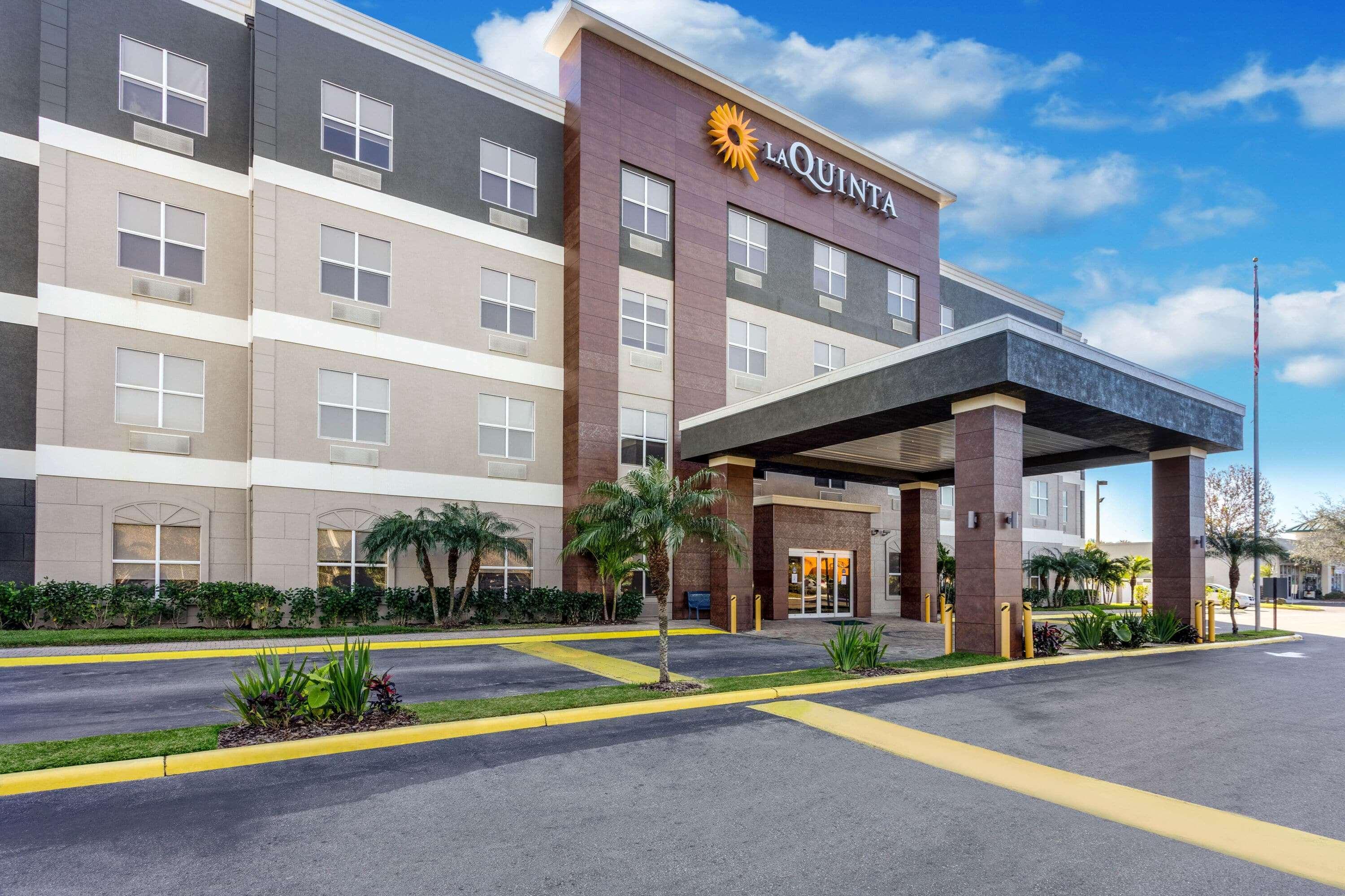 La Quinta By Wyndham Tampa Hotel 3*